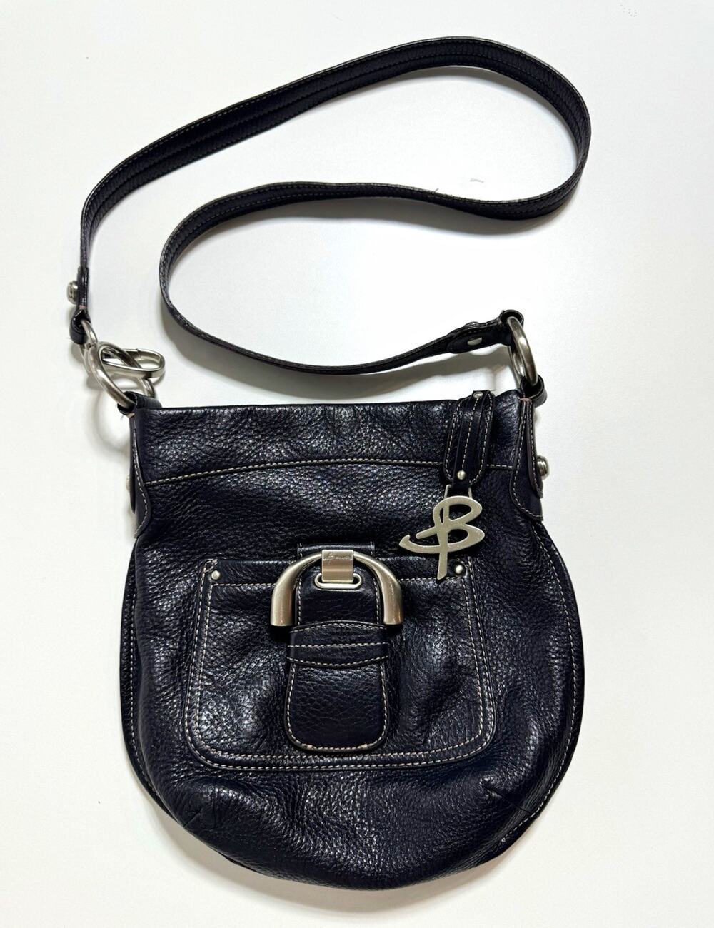 B Makowsky Black Pebbled Crossbody Bag Zip Adjustable Strap Inner Pockets